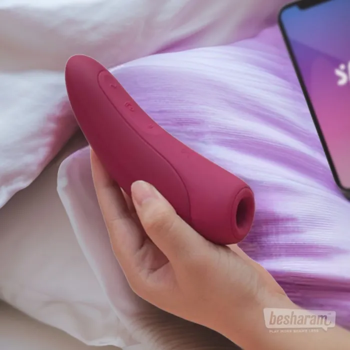 Vibrators Satisfyer Satisfyer Curvy 1 App Controlled Clitoral Stimulator