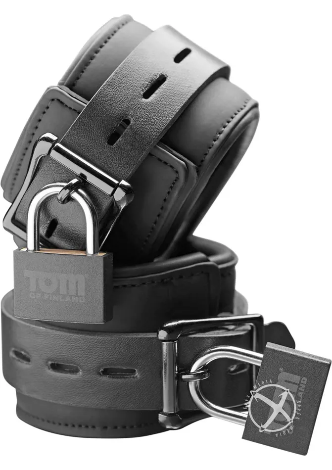 Restraints Tom Of Finland Tom Of Finland Neoprene Wrist Cuffs with Locks Black