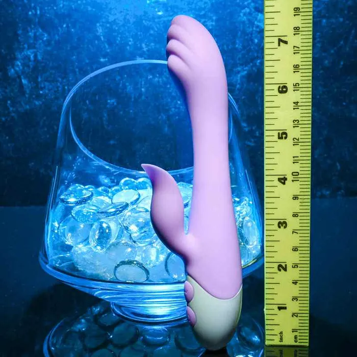 Vibrators Evolved Evolved Pleasing Petal Rabbit Vibrator