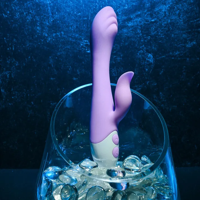 Vibrators Evolved Evolved Pleasing Petal Rabbit Vibrator